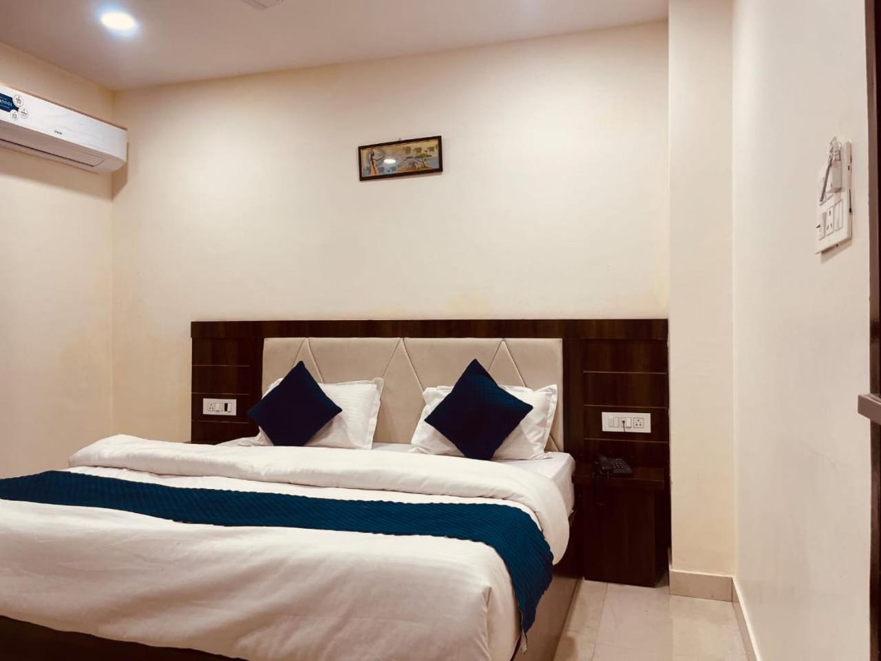 The Divine Ganga - Hot Selling Property In Haridwār Buitenkant foto